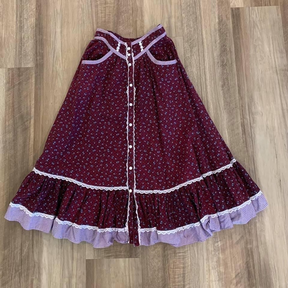 SOLD Purple Gunne Sax Skirt Vintage Size 7